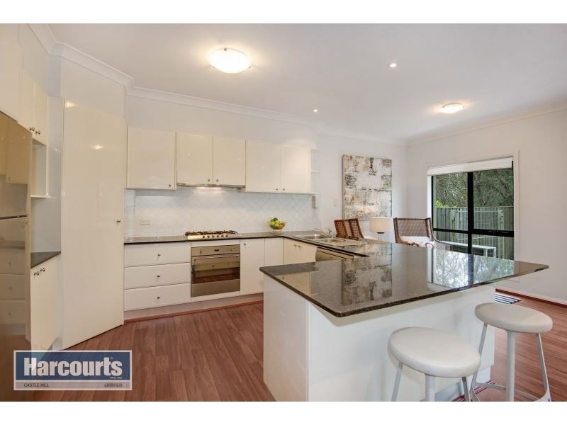 36 Linden Way, Bella Vista NSW 2153