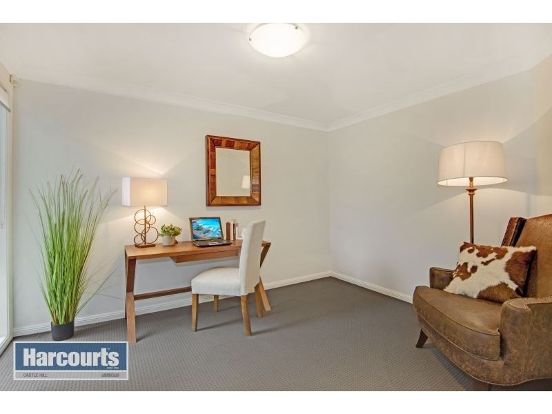 36 Linden Way, Bella Vista NSW 2153