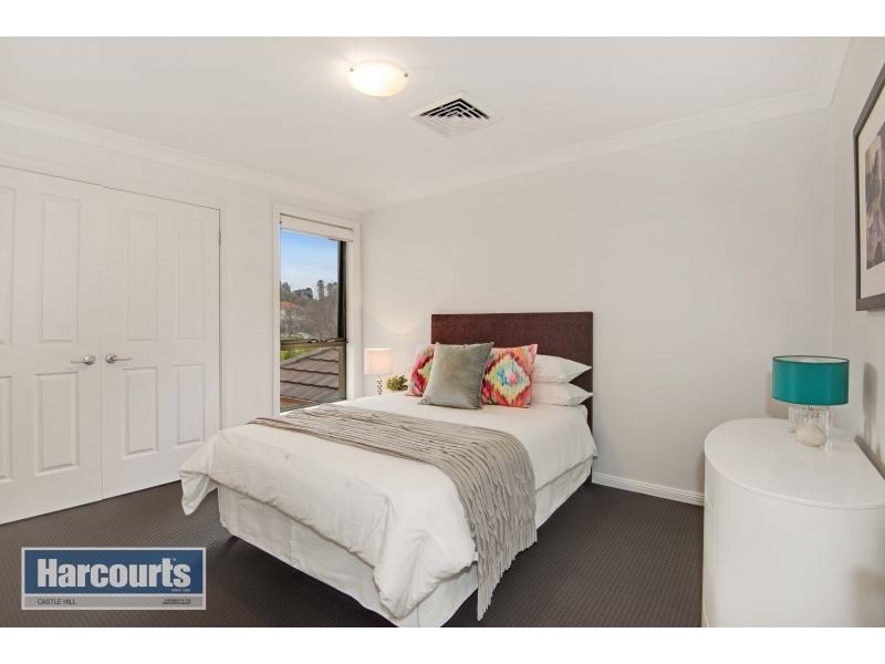 36 Linden Way, Bella Vista NSW 2153