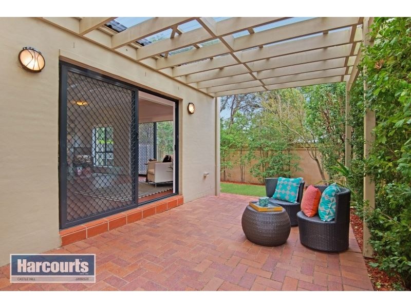 36 Linden Way, Bella Vista NSW 2153