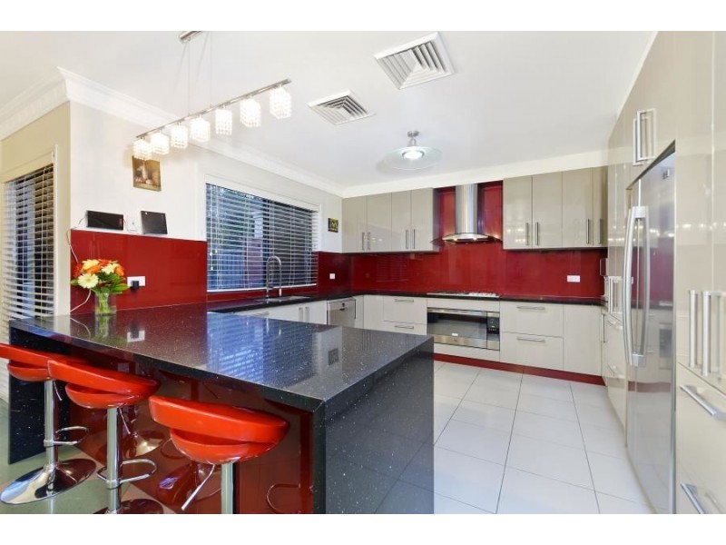 9 Rooke Court, Kellyville NSW 2155