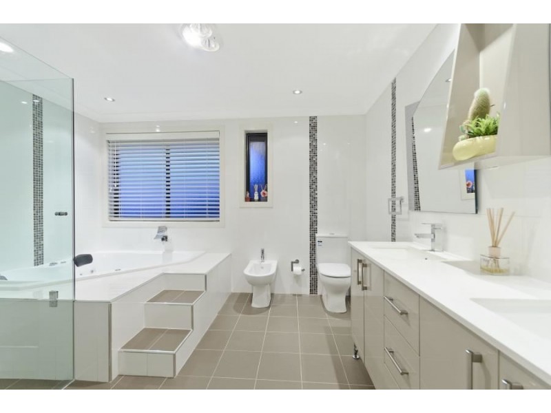 9 Rooke Court, Kellyville NSW 2155