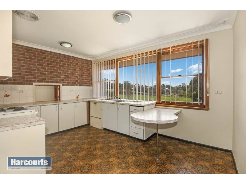 11 Sandringham Drive, Carlingford NSW 2118