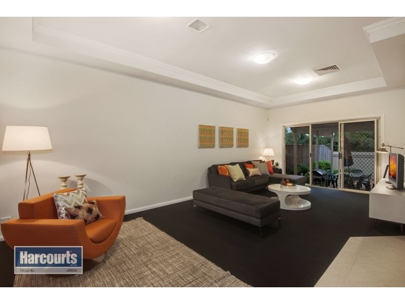 24 Linden Way, Bella Vista NSW 2153