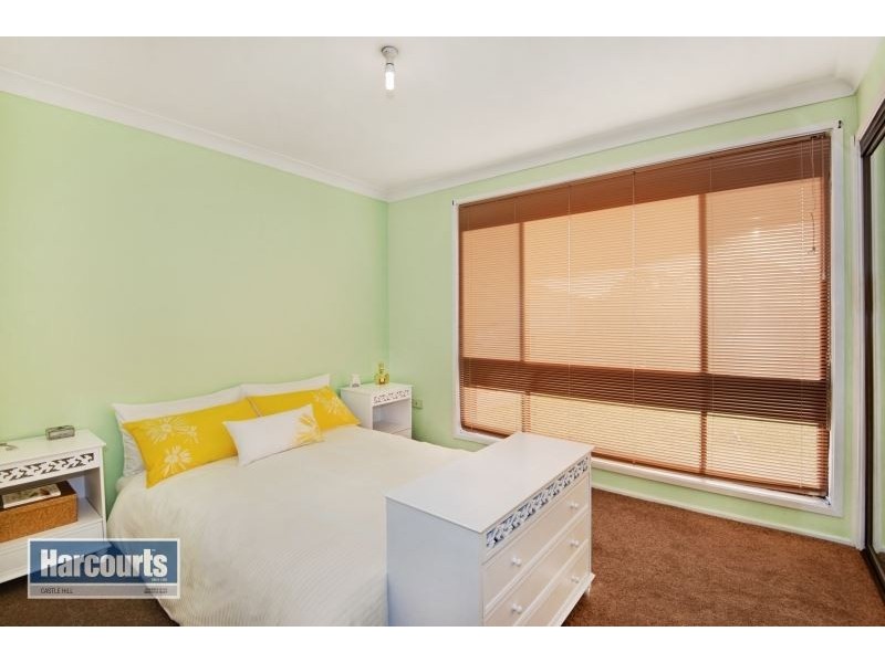 19 Alpine Circuit, St Clair NSW 2759