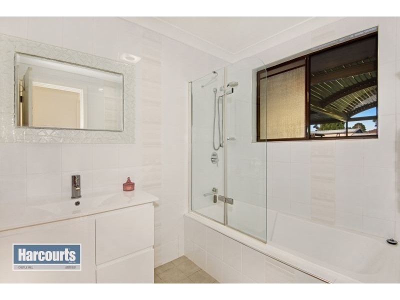 19 Alpine Circuit, St Clair NSW 2759