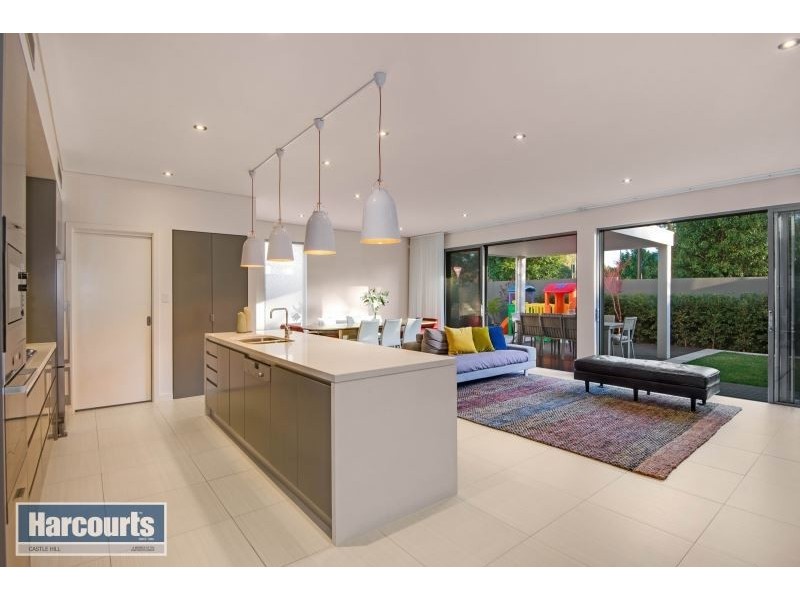 96 Central Park Avenue, Baulkham Hills NSW 2153