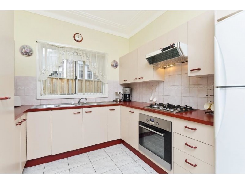 7 Birdwood Street, Denistone East NSW 2112