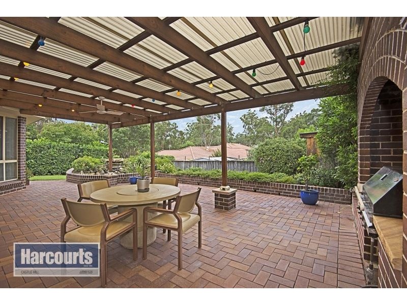 6 Erinleigh Court, Kellyville NSW 2155