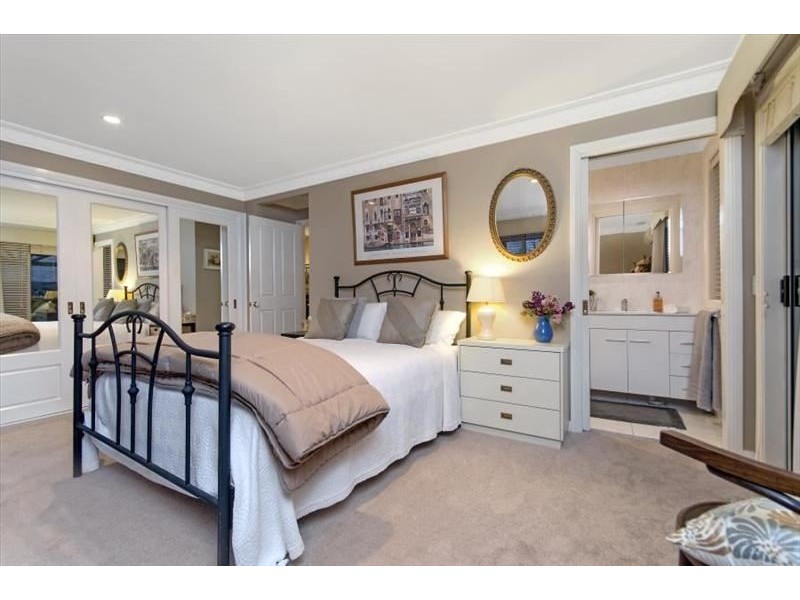 11 Greenwich Place, Kellyville NSW 2155