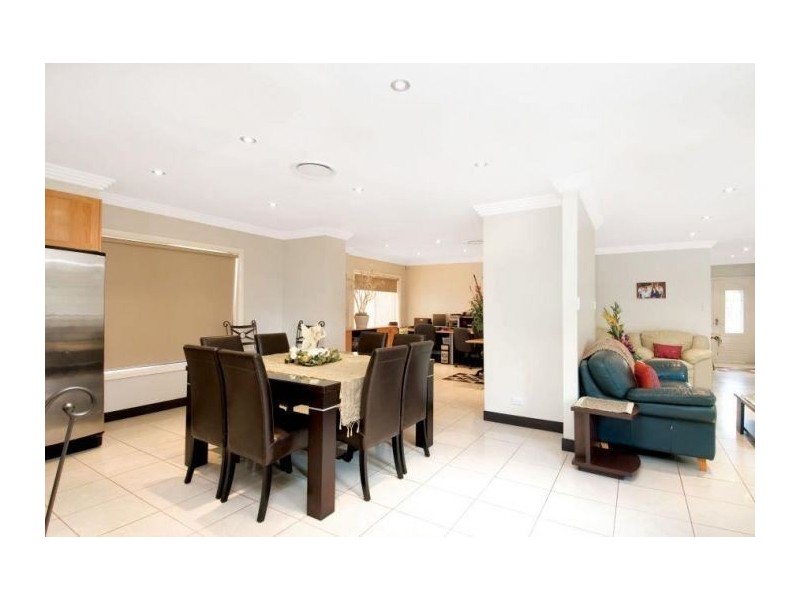 38 Becky Avenue, North Rocks NSW 2151