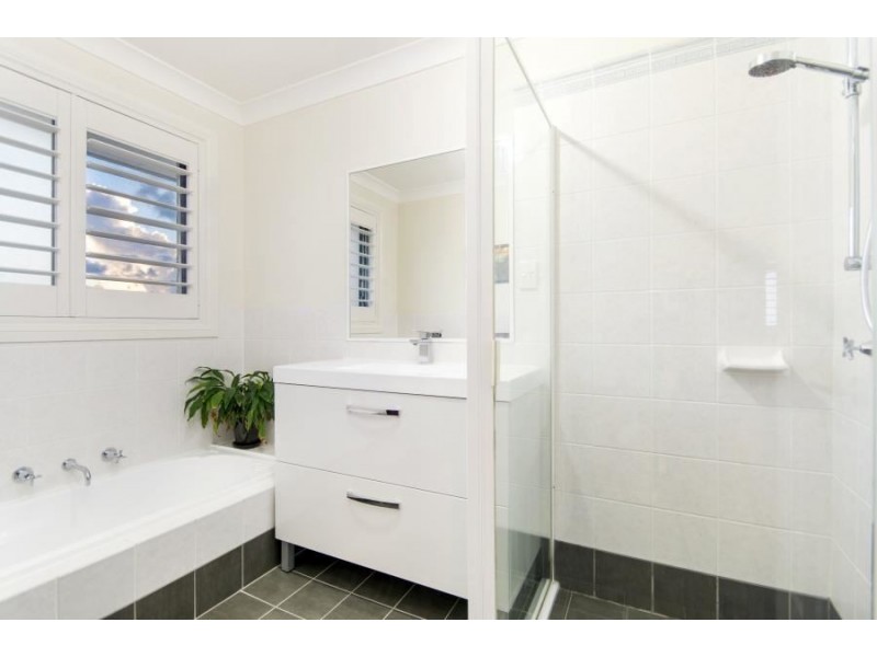 5 Falkirk Court, Kellyville NSW 2155