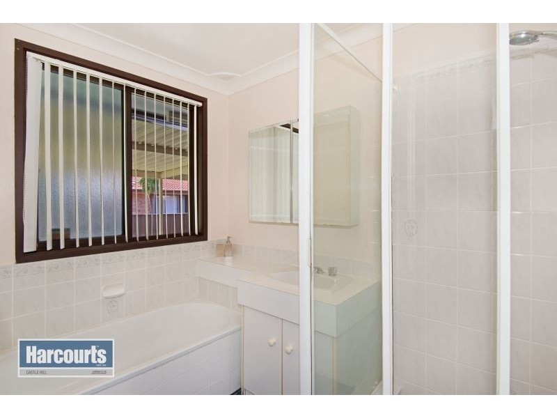 42. Tallagandra Drive, Quakers Hill NSW 2763