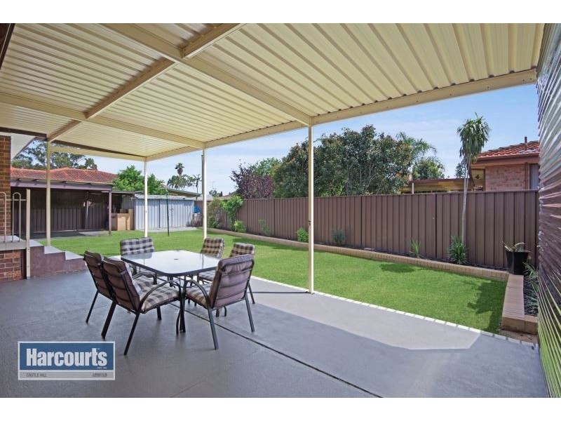 42. Tallagandra Drive, Quakers Hill NSW 2763