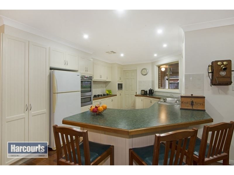 10 Erinleigh Court, Kellyville NSW 2155