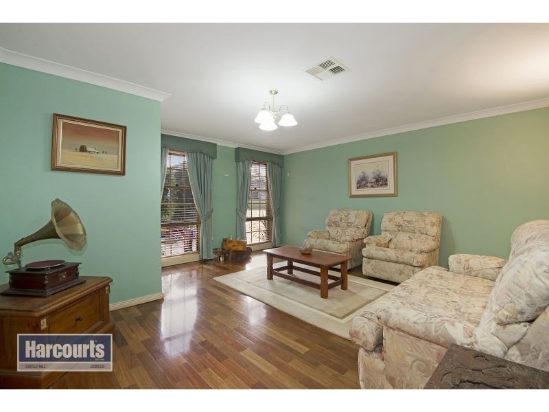 10 Erinleigh Court, Kellyville NSW 2155