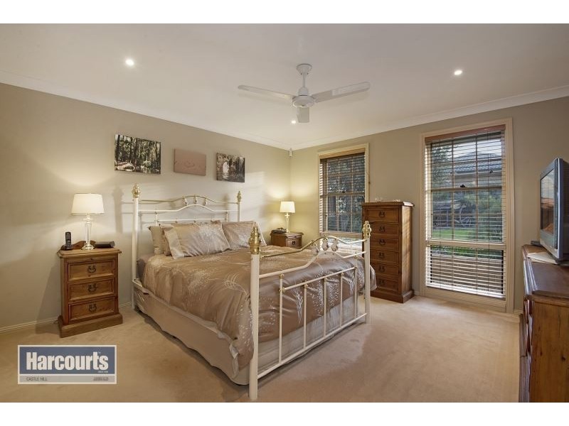 10 Erinleigh Court, Kellyville NSW 2155