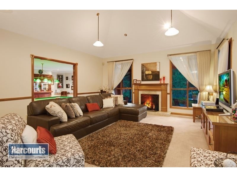 36 Larissa Avenue, West Pennant Hills NSW 2125