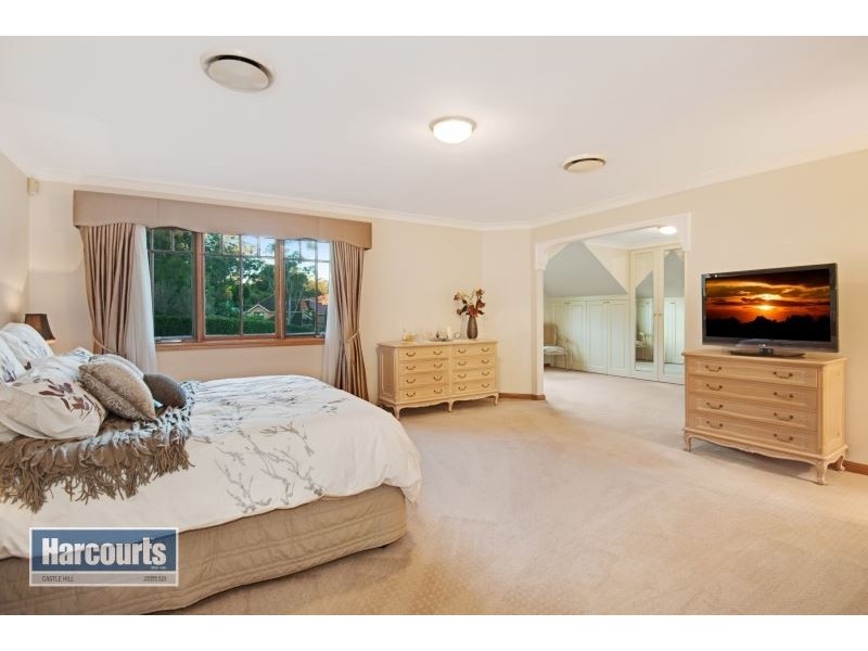 36 Larissa Avenue, West Pennant Hills NSW 2125
