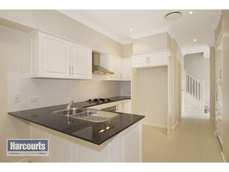 7 Jacqui Circuit, Baulkham Hills NSW 2153