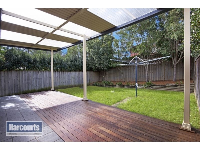 7 Jacqui Circuit, Baulkham Hills NSW 2153