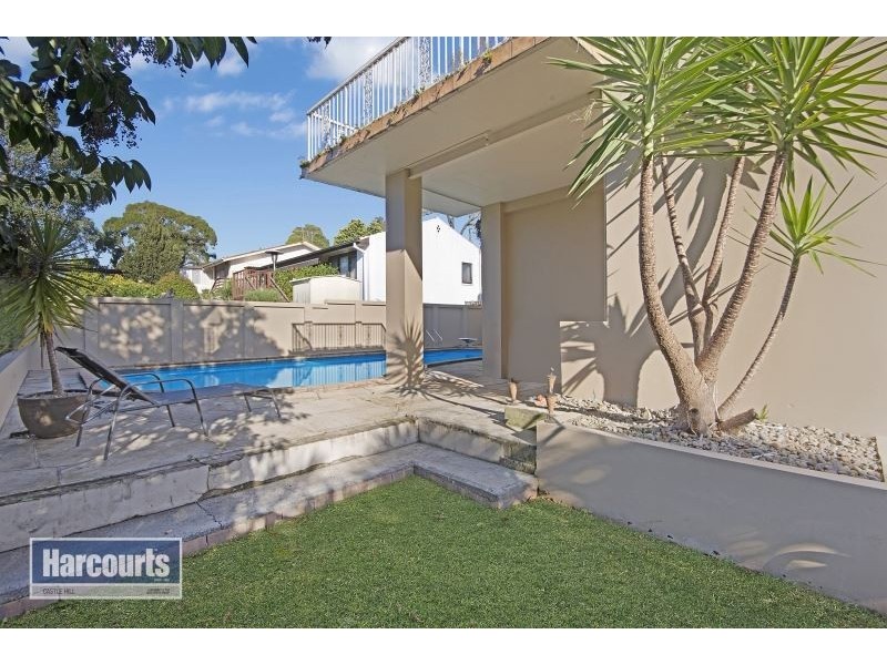 11 Ixion Street, Winston Hills NSW 2153