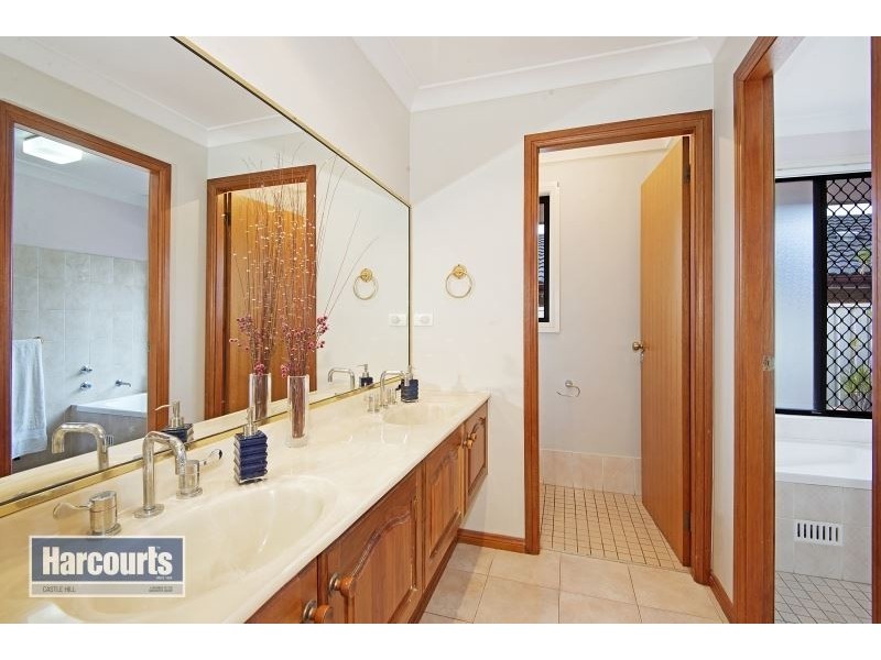 1 Albion Place, Baulkham Hills NSW 2153