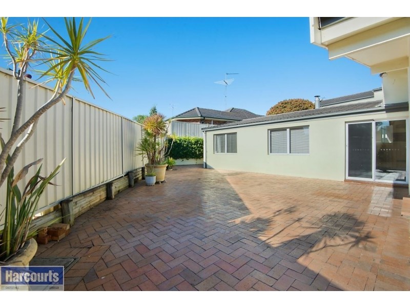 64 Bingara Crescent, Bella Vista NSW 2153