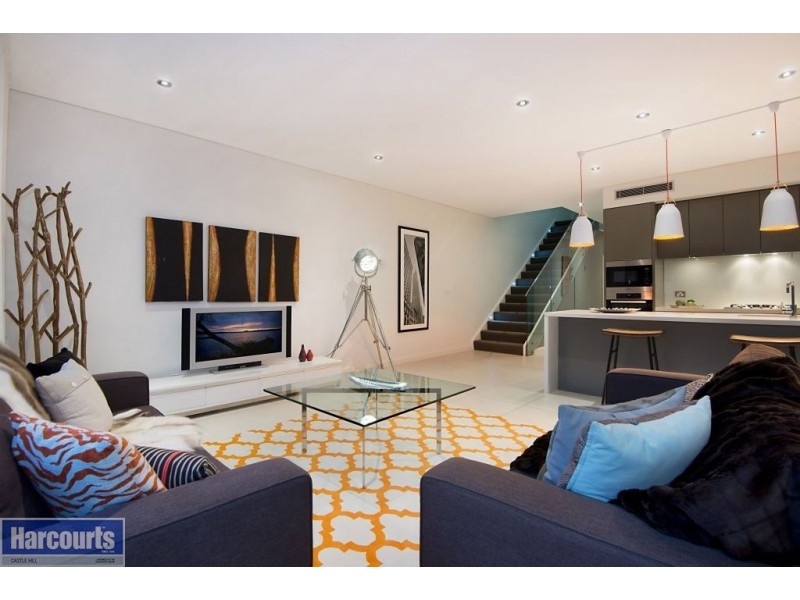 96 Central Park Avenue, Baulkham Hills NSW 2153