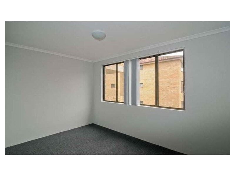 18/26 Mantaka Street, Blacktown NSW 2148