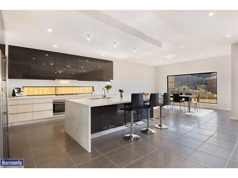 71 Laughton Crescent, Kellyville NSW 2155