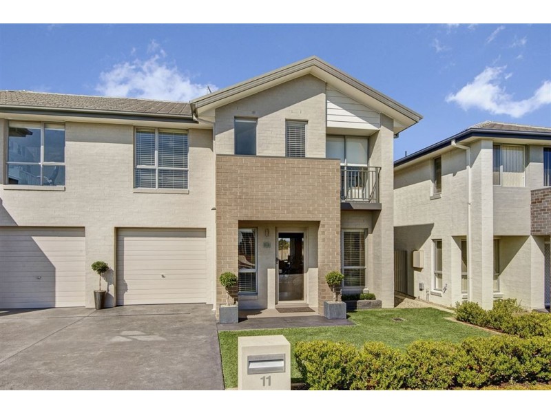 11 Lookout Circuit, Stanhope Gardens NSW 2768