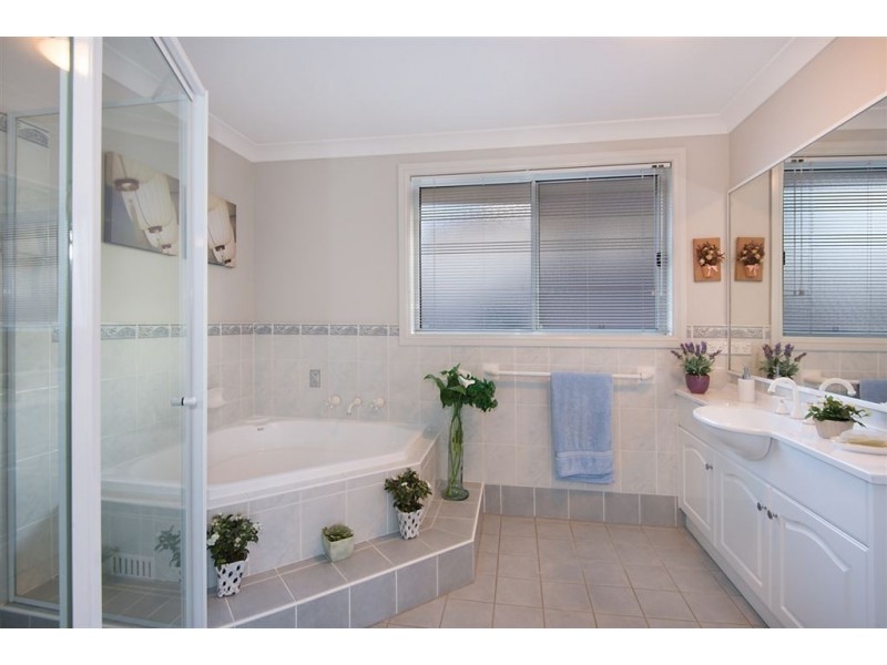 3 Woodstream Crescent, Kellyville NSW 2155