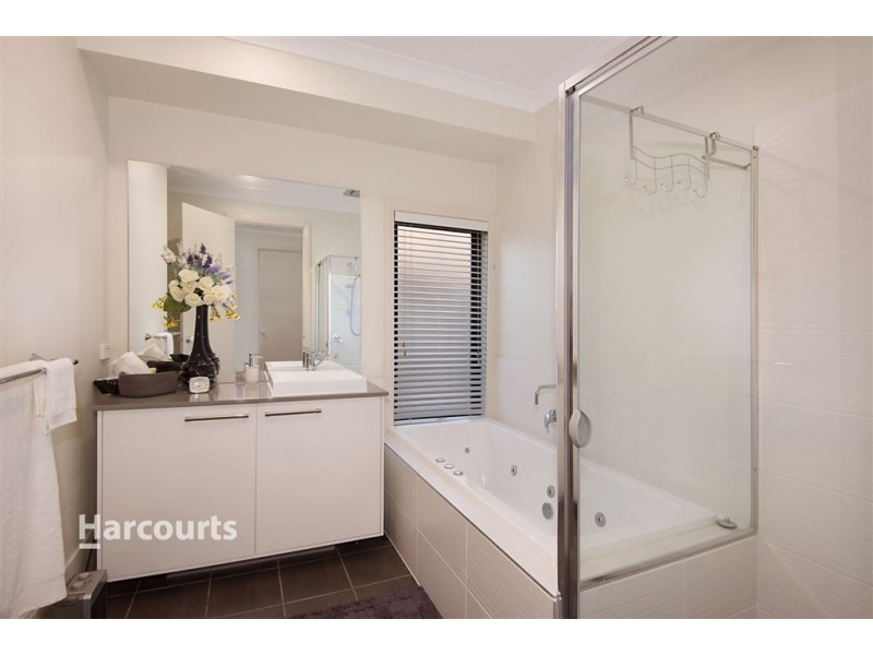 83 Waterfall Boulevard, The Ponds NSW 2769