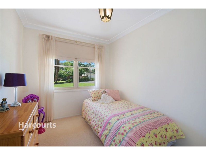 2 Roseneath Place, Baulkham Hills NSW 2153