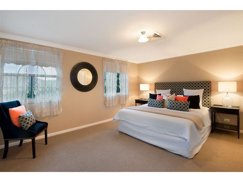 13 Hebe Place, Kellyville NSW 2155