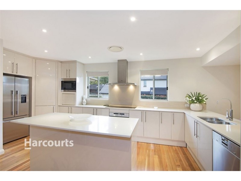 7 Lisa Crescent, Castle Hill NSW 2154