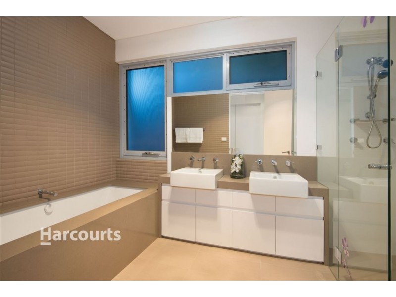 4 The Pointe, Bella Vista NSW 2153