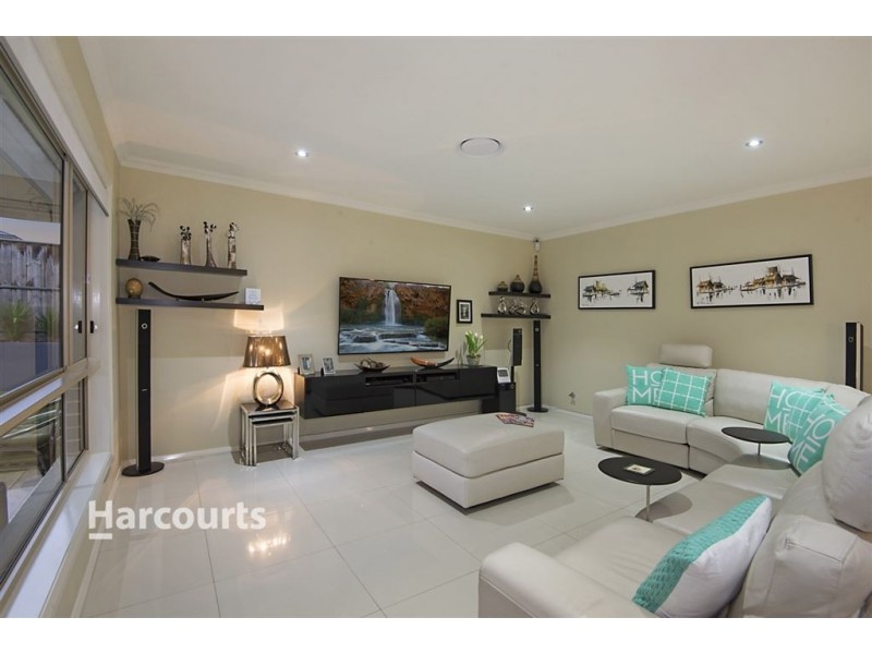 30 Willcox Crescent, Kellyville NSW 2155