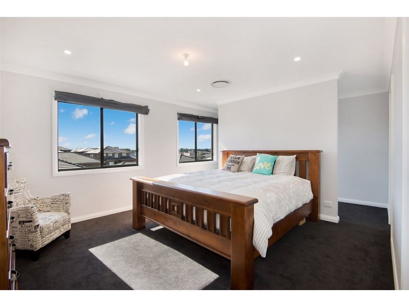 71 Laughton Crescent, Kellyville NSW 2155