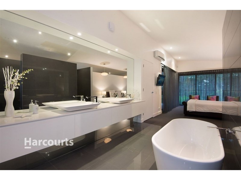 2 Jindall Court, Glenhaven NSW 2156