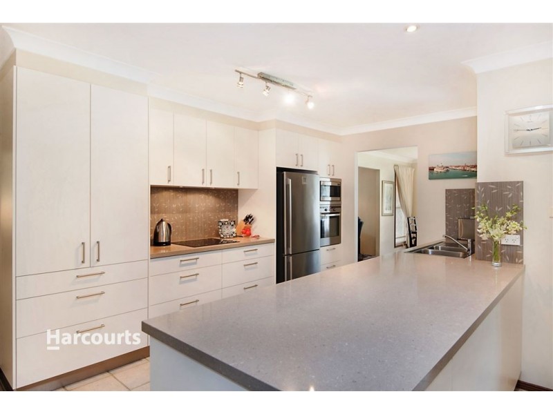 27 Paula Pearce Place, Bella Vista NSW 2153