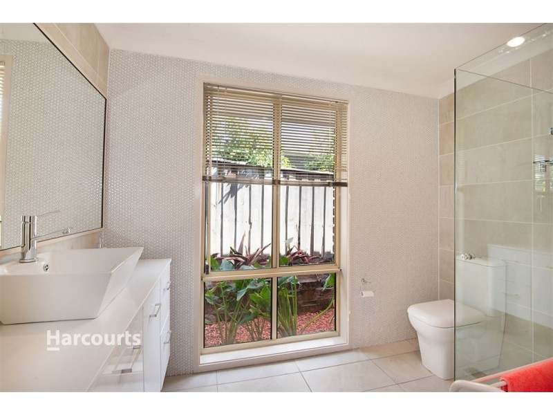 3 Nicholas Close, Bella Vista NSW 2153