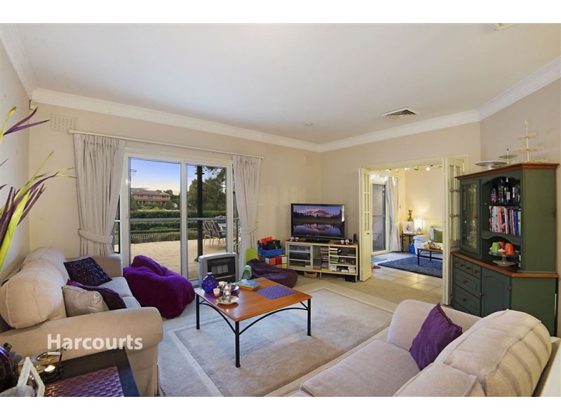 2/6 Ripley Glade, Bella Vista NSW 2153