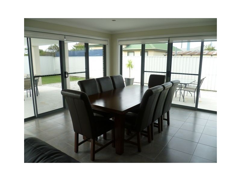 93 Main Street, Ulverstone TAS 7315