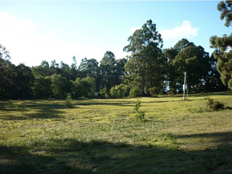 16A Sylvan Rise, Penguin TAS 7316