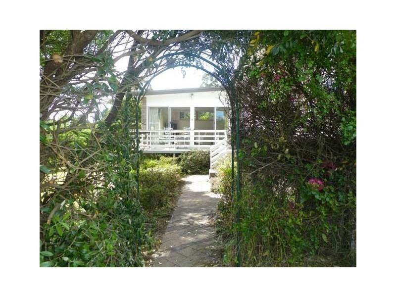 136 South Road, Penguin TAS 7316