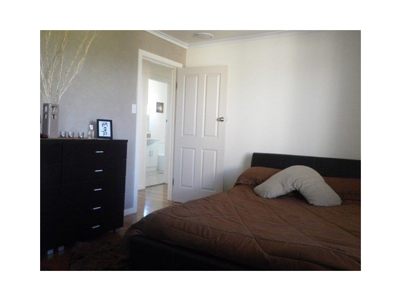 6 Ling Street, Penguin TAS 7316