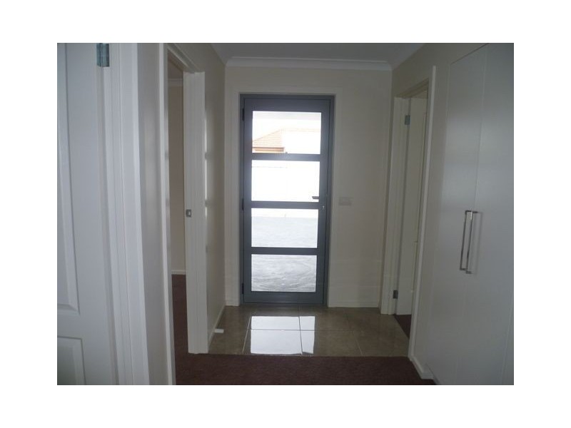 2/104 Alexandra Road, Ulverstone TAS 7315