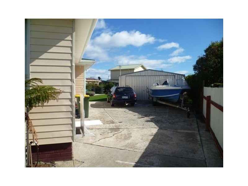 13 Smith Street, Ulverstone TAS 7315